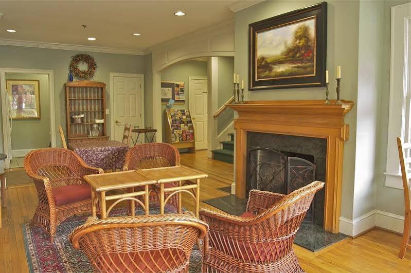 The University Inn At Emory Druid Hills Exteriér fotografie