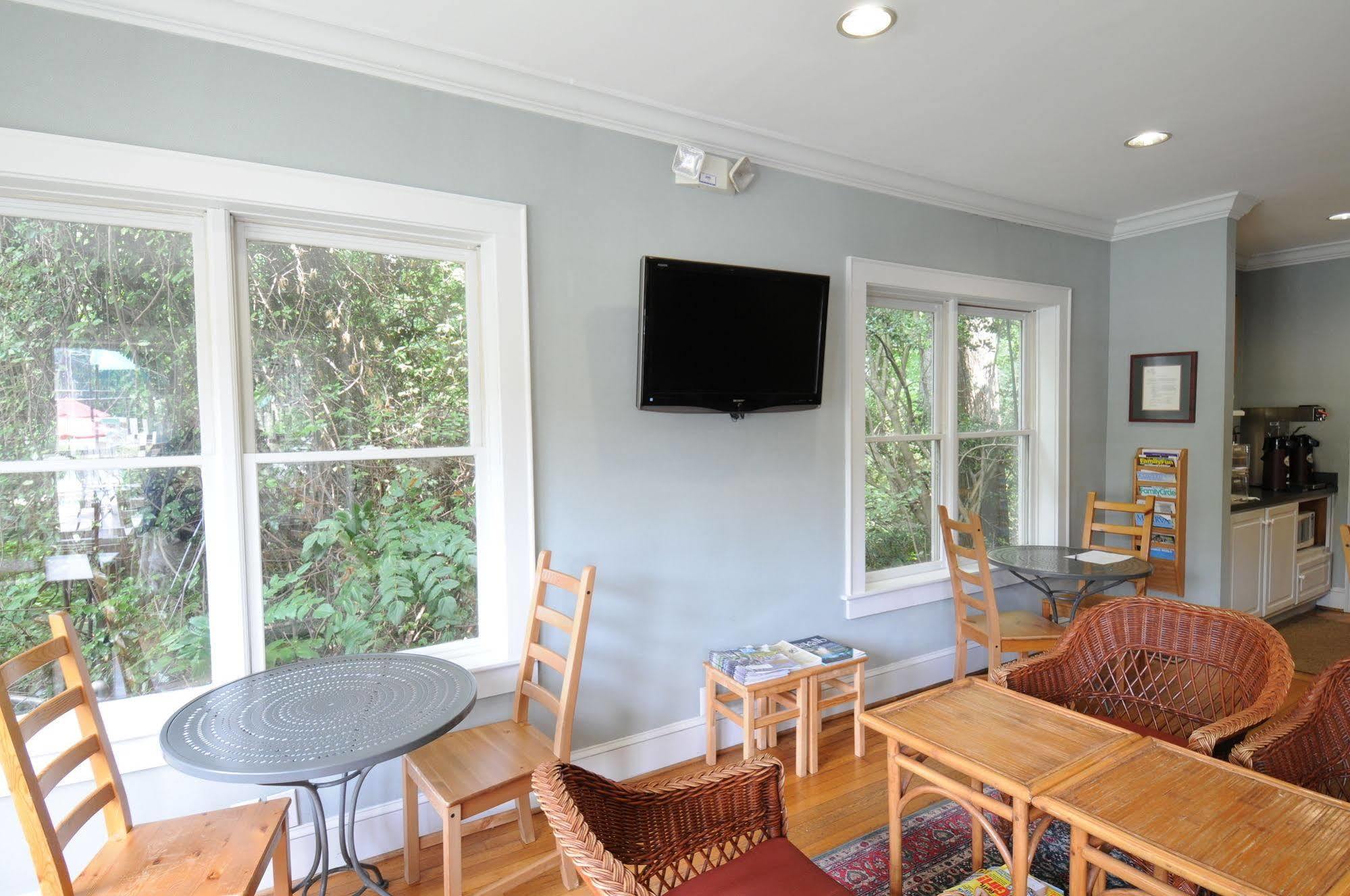 The University Inn At Emory Druid Hills Exteriér fotografie
